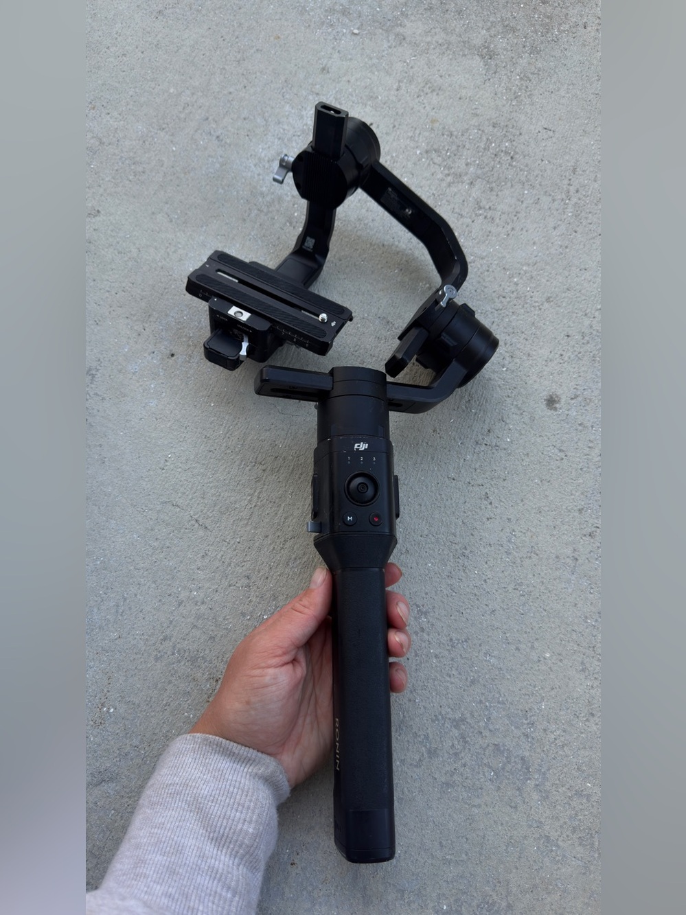 DJI RONIN-S  
3-Axis Handheld Gimbal Stabilizer for DSLR/ mirrorless camera!